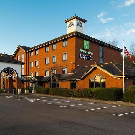 Holiday Inn Express Stafford, An Ihg Hotel Kültér fotó