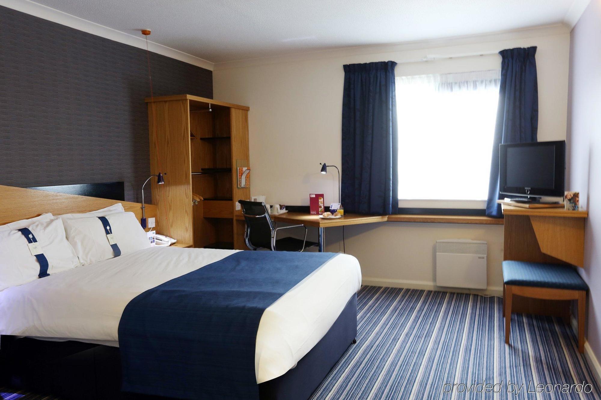 Holiday Inn Express Stafford, An Ihg Hotel Kültér fotó